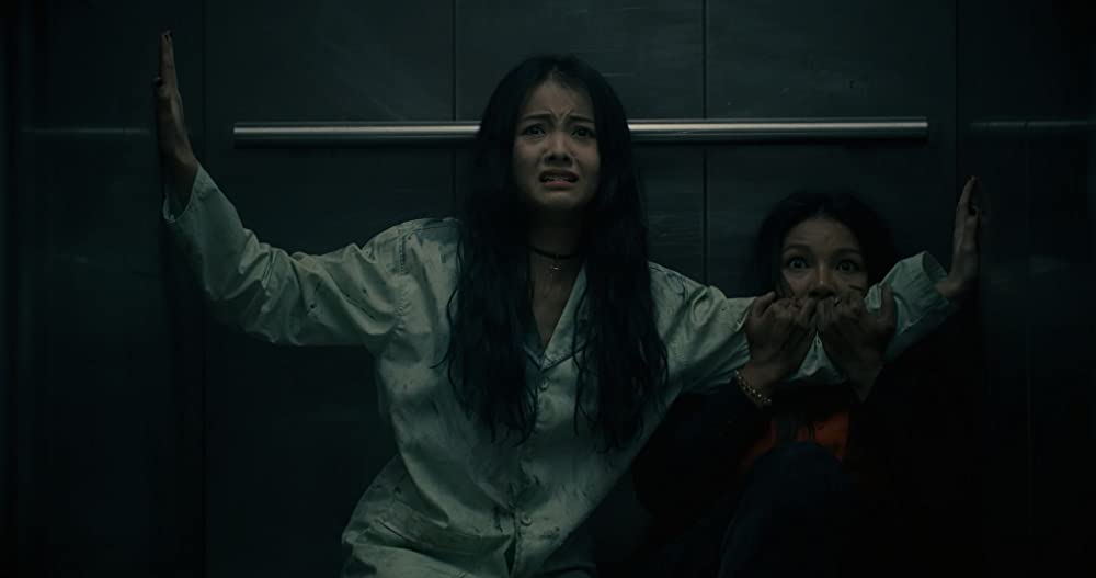 地縛霊 5階の女の画像