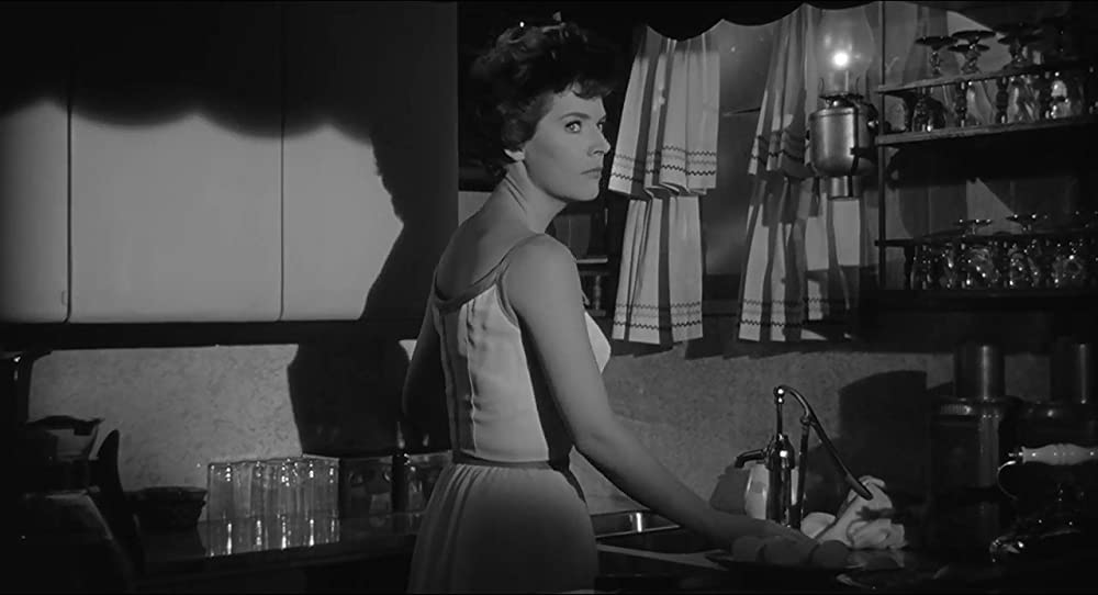 「恐怖の岬／ケープ・フィアー」ポリー・バーゲンの画像