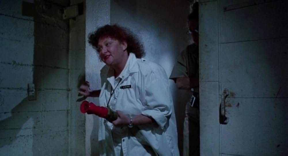 監獄アマゾネス／美女の絶叫の画像