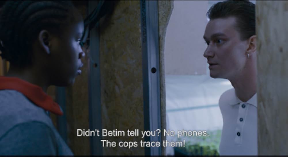 トリとロキタの画像