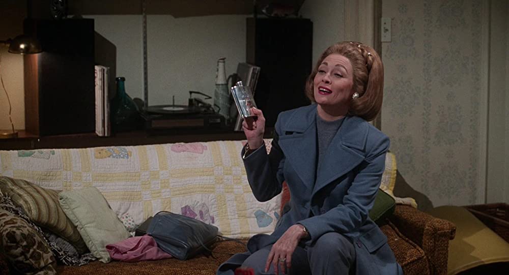 「愛と憎しみの伝説」フェイ・ダナウェイの画像