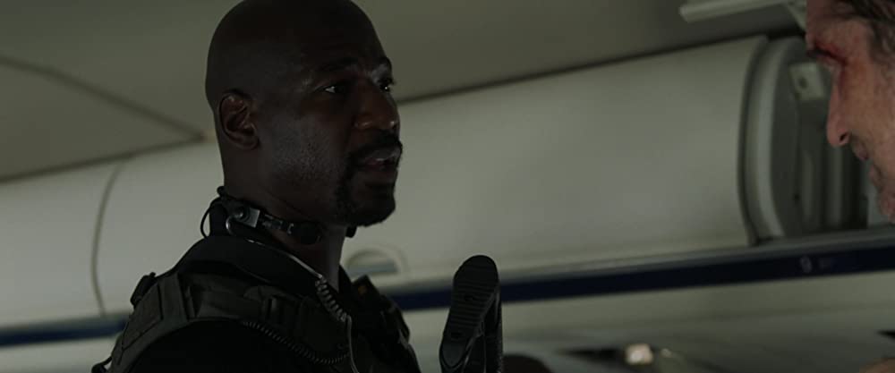 「ロスト・フライト」マイク・コルターの画像