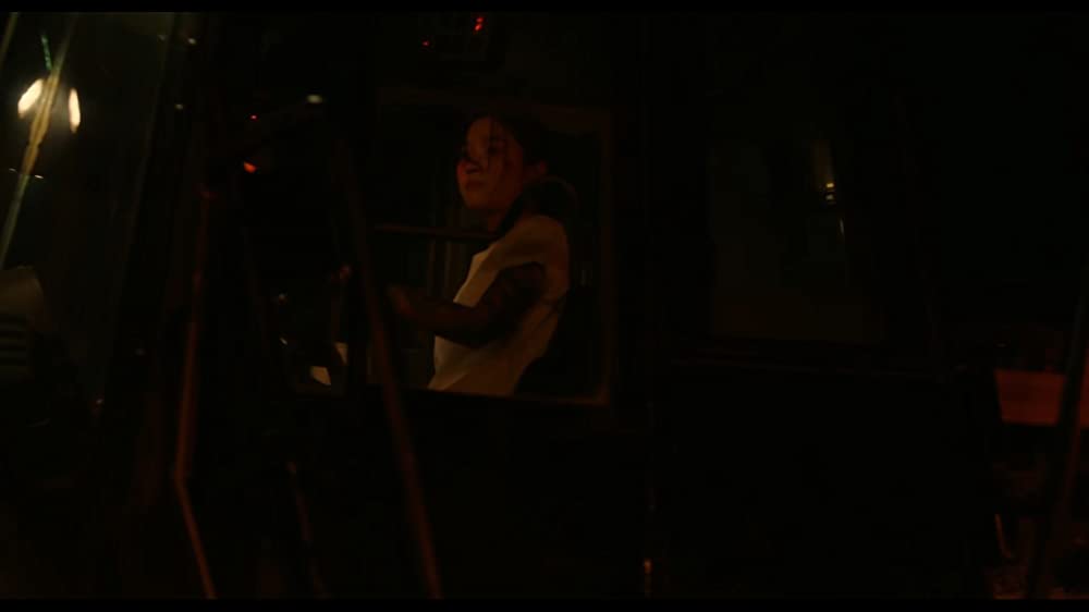 ブルドーザー少女の画像