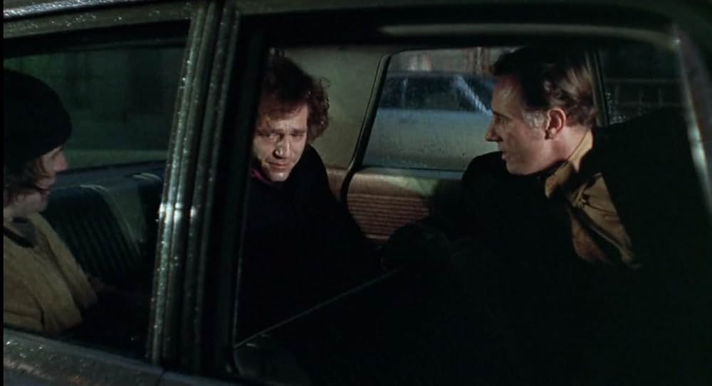 生き残るヤツの画像