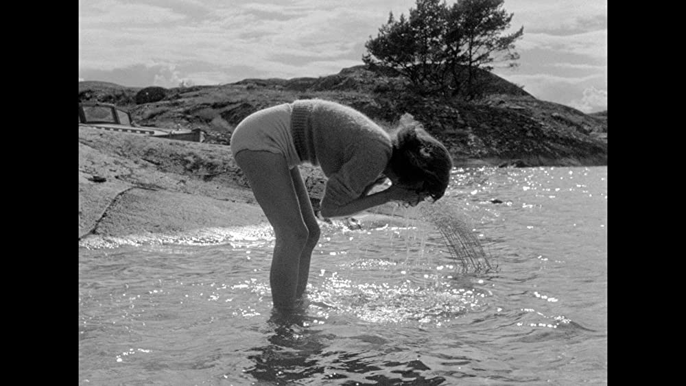 不良少女モニカの画像