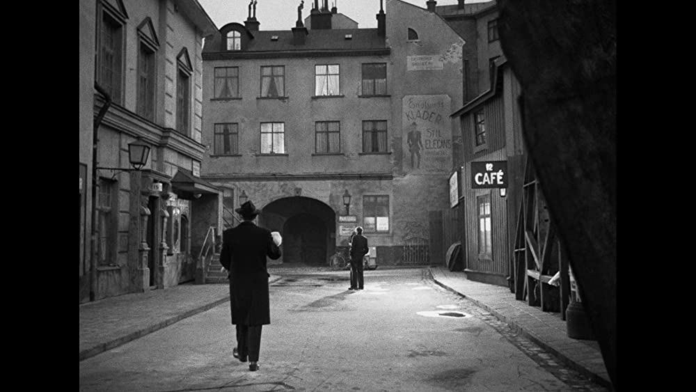 不良少女モニカの画像