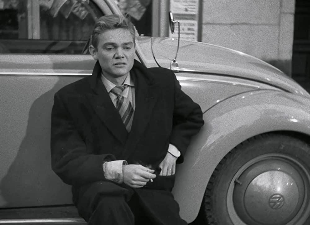 不良少女モニカの画像