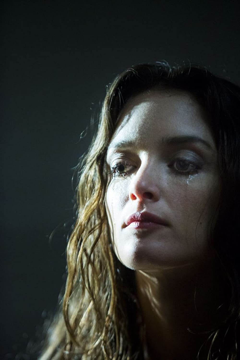 「消えたアイリス」シャルロット・ルボンの画像