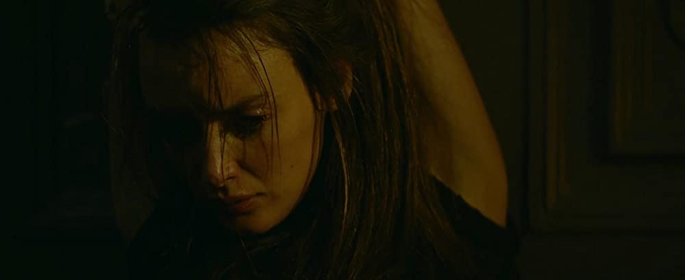 「消えたアイリス」シャルロット・ルボンの画像