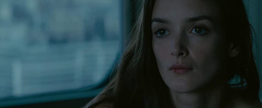 「消えたアイリス」シャルロット・ルボンの画像