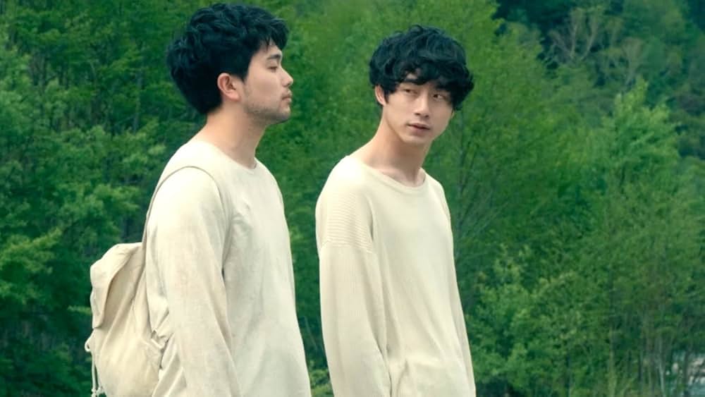 サイド バイ サイド 隣にいる人の画像