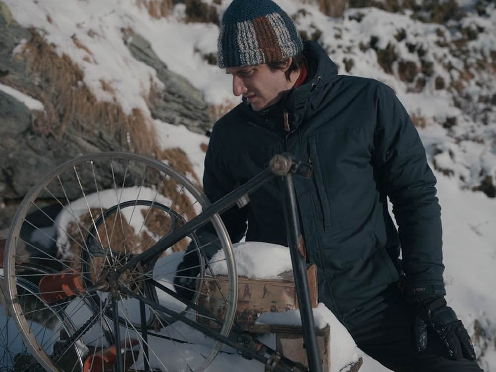 帰れない山の画像