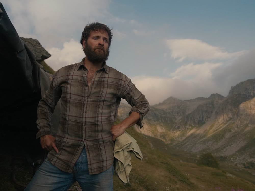 帰れない山の画像