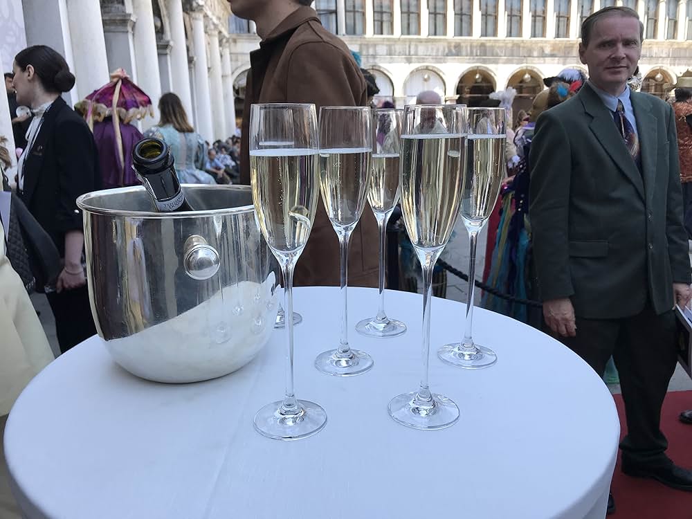 Lift／リフトの画像