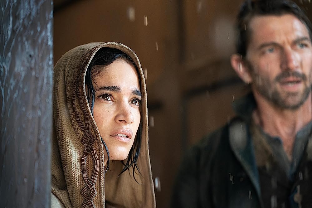 「REBEL MOON ー パート1: 炎の子」ミキール・ハースマン & ソフィア・ブテラの画像