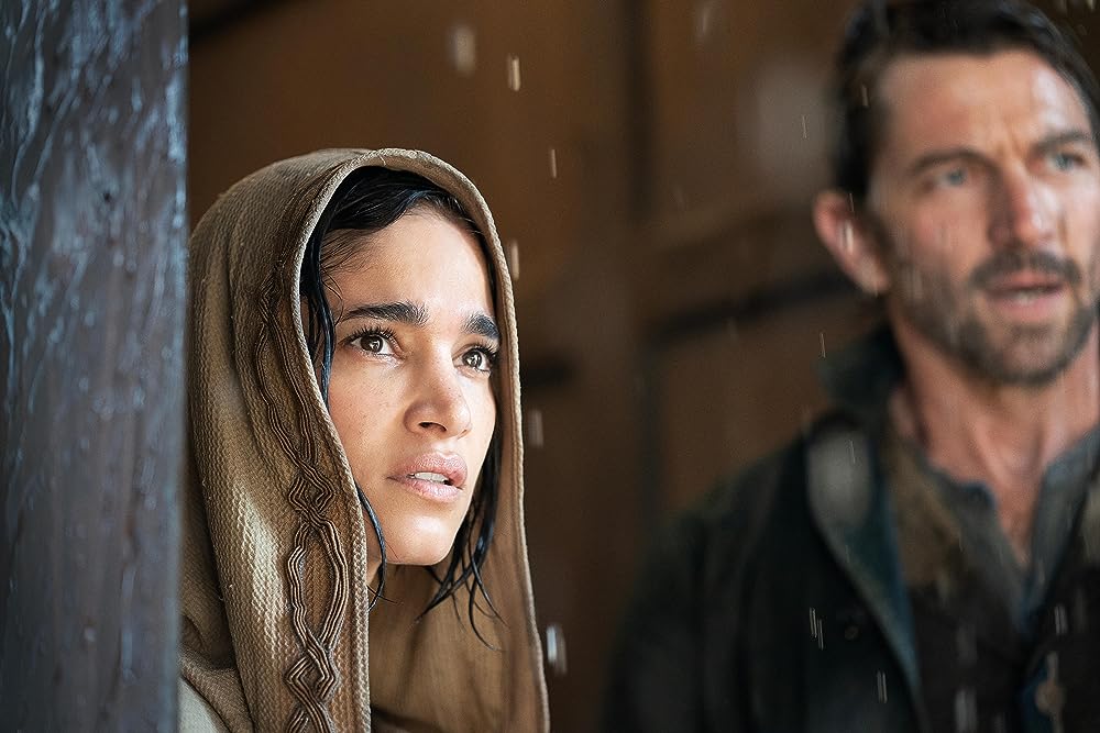 「REBEL MOON ー パート1: 炎の子」ミキール・ハースマン & ソフィア・ブテラの画像