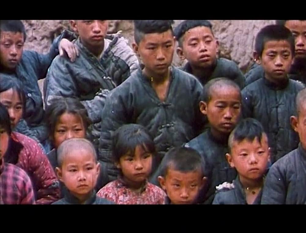 黄色い大地の画像