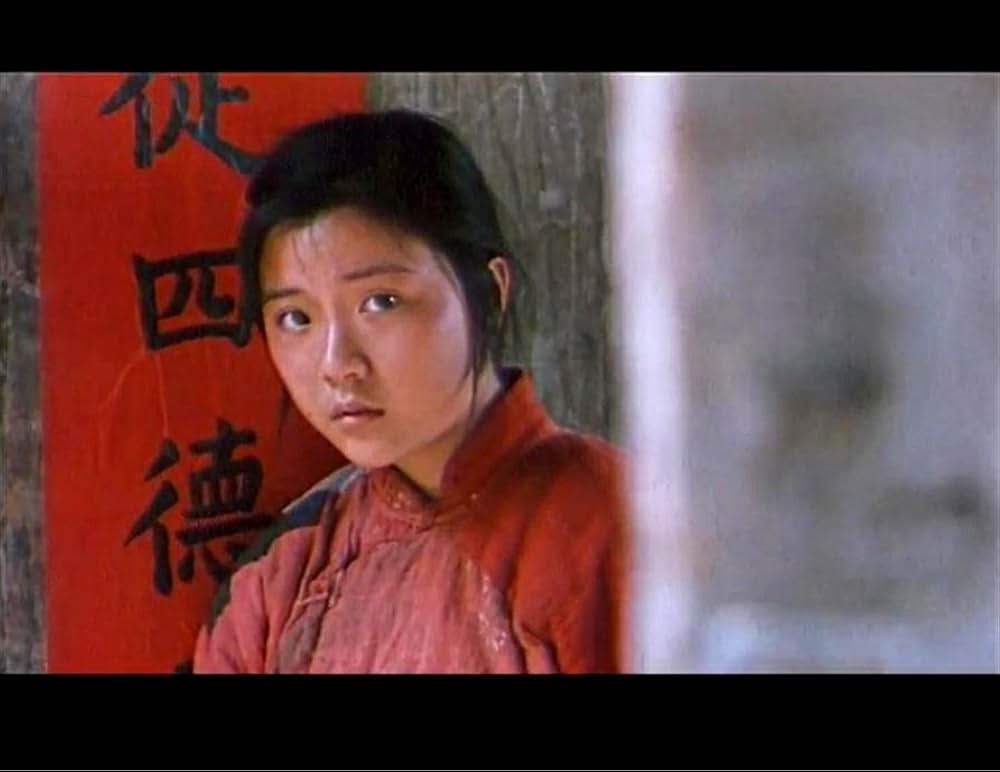 黄色い大地の画像