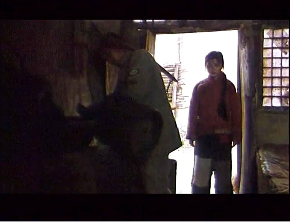 黄色い大地の画像