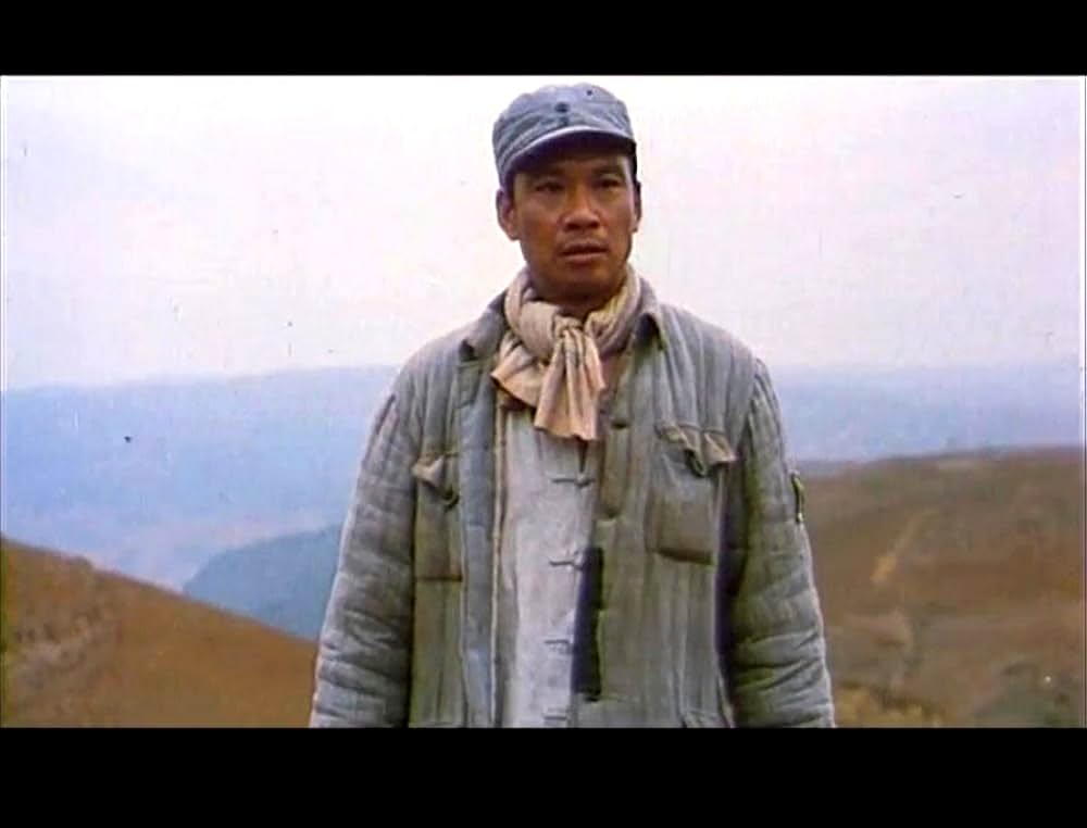 黄色い大地の画像