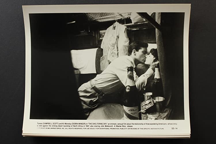 「シェルタリング・スカイ」デブラ・ウィンガー & キャンベル・スコットの画像