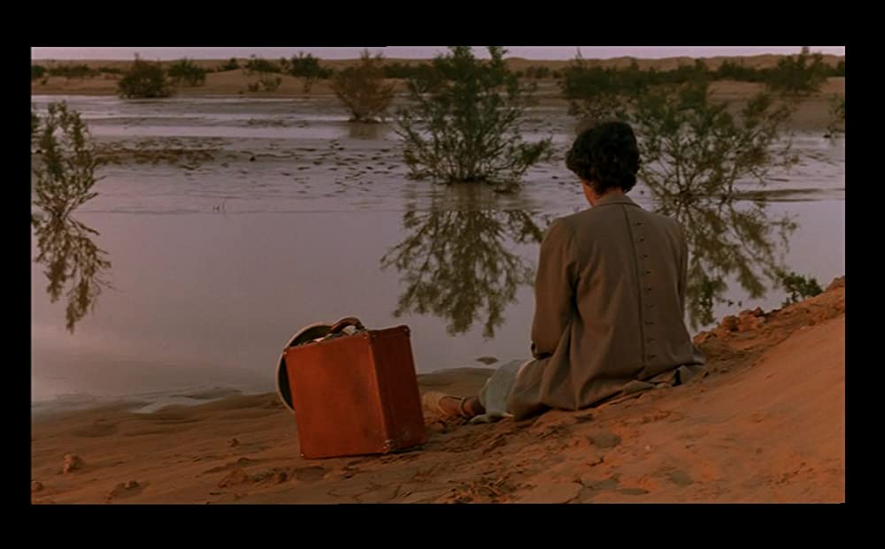 シェルタリング・スカイの画像