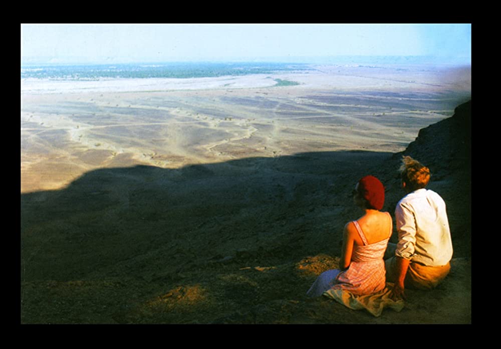 「シェルタリング・スカイ」ジョン・マルコビッチ & デブラ・ウィンガーの画像