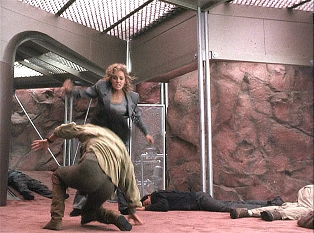 「トータル・リコール ４Kデジタルリマスター」シャロン・ストーン & レイチェル・ティコティンの画像