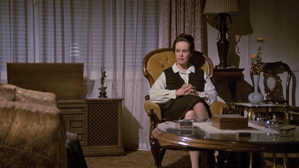 雨にぬれた舗道の画像