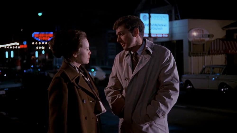 「雨にぬれた舗道」サンディ・デニス & マイケル・マーフィの画像