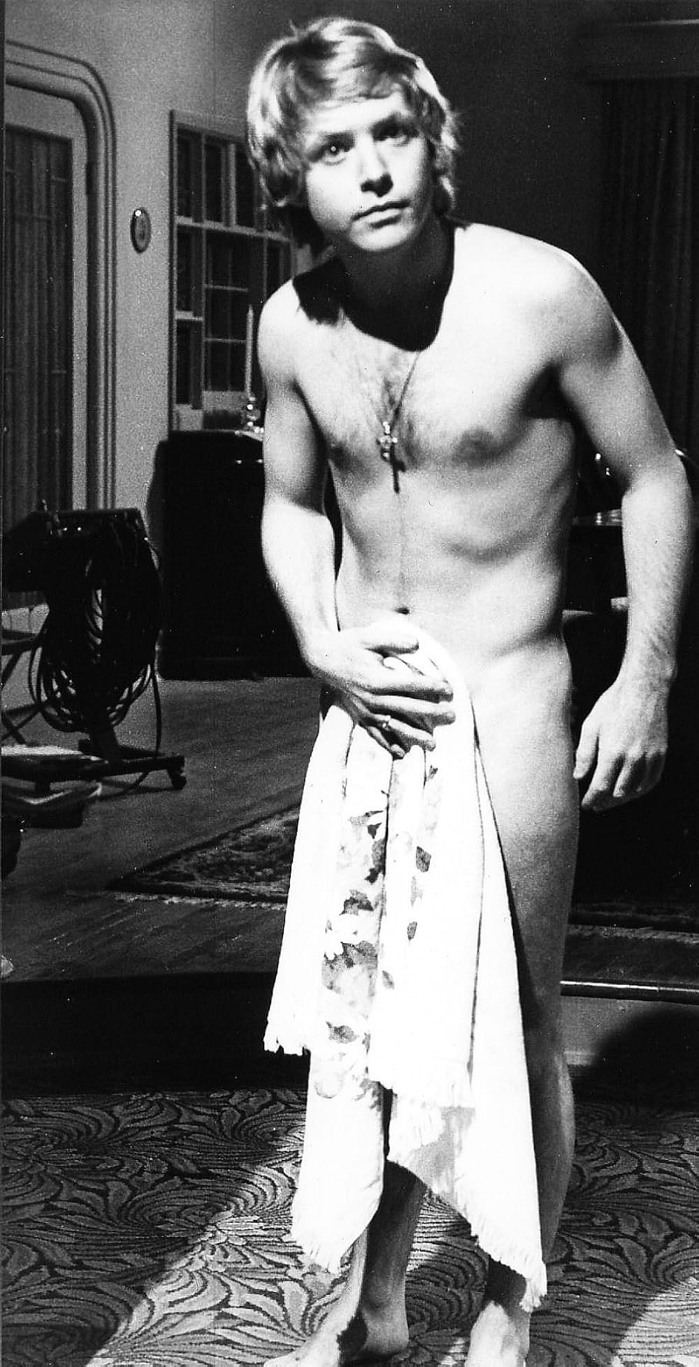 雨にぬれた舗道の画像