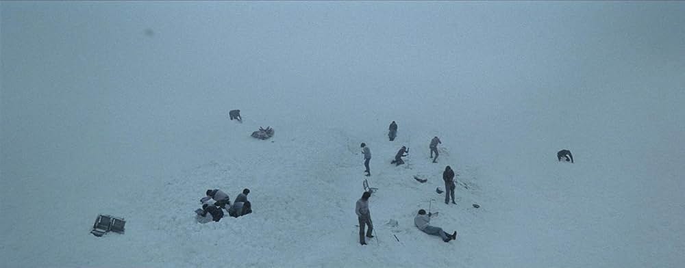 雪山の絆の画像