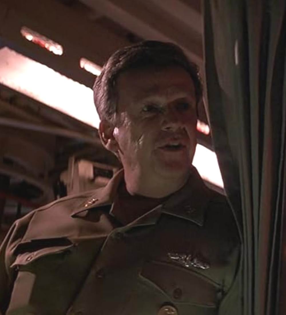 「レッド・オクトーバーを追え！」の画像