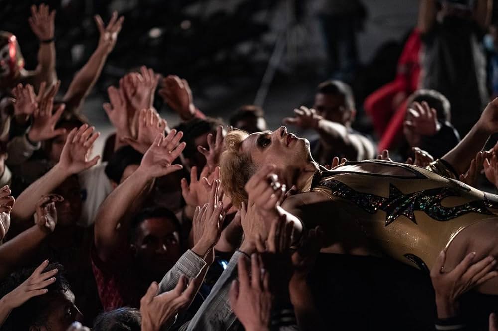 カサンドロ リング上のドラァグクイーンの画像