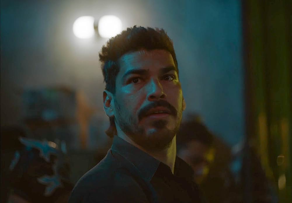 カサンドロ リング上のドラァグクイーンの画像