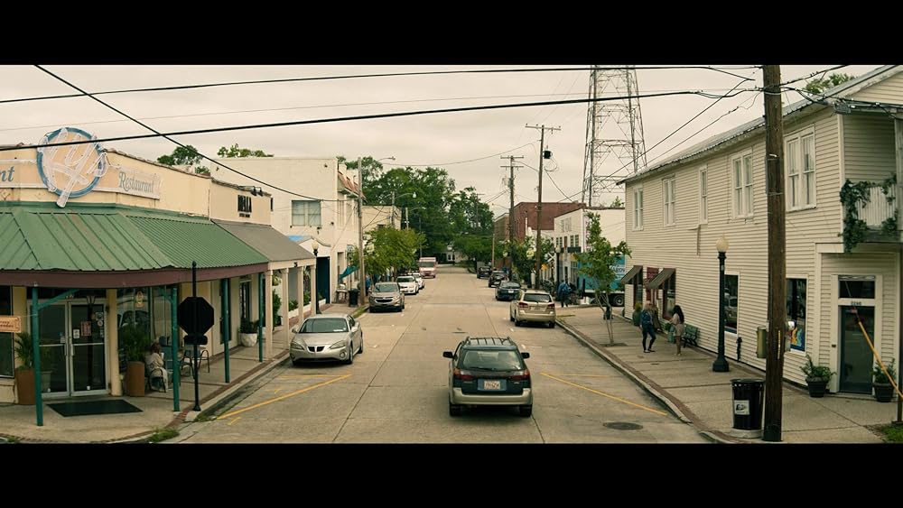 「誰も助けてくれない」の画像