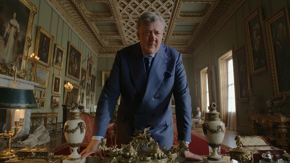 赤と白とロイヤルブルーの画像