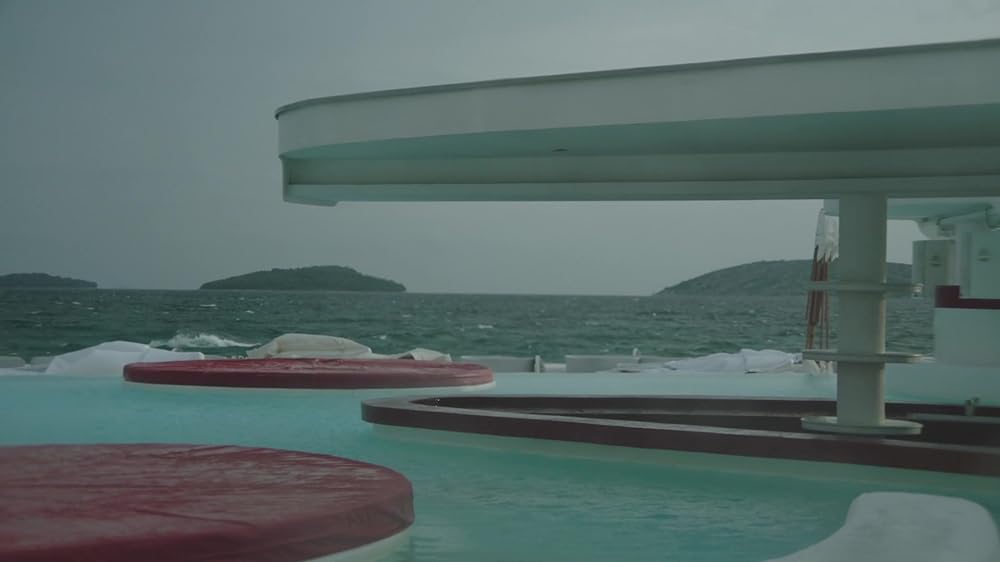 インフィニティ・プールの画像