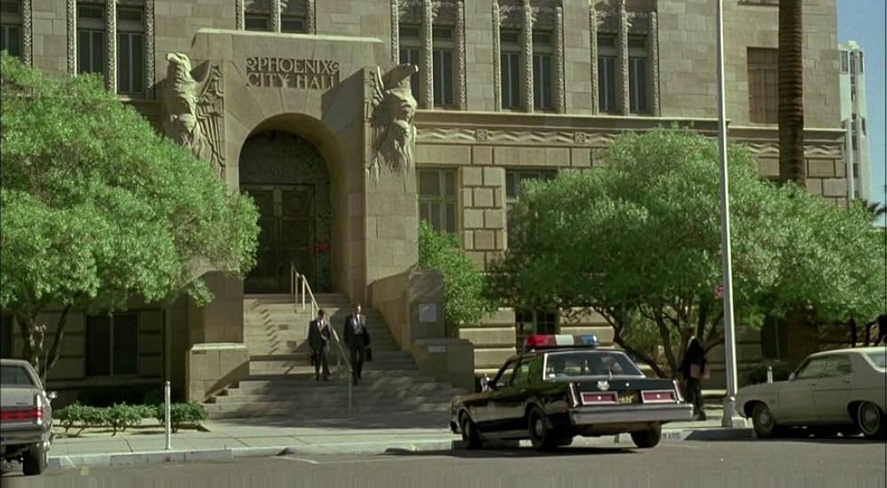 グリフターズ／詐欺師たちの画像