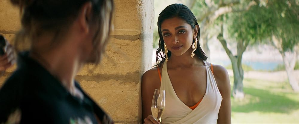 「PATHAAN／パターン」ディーピカー・パードゥコーンの画像