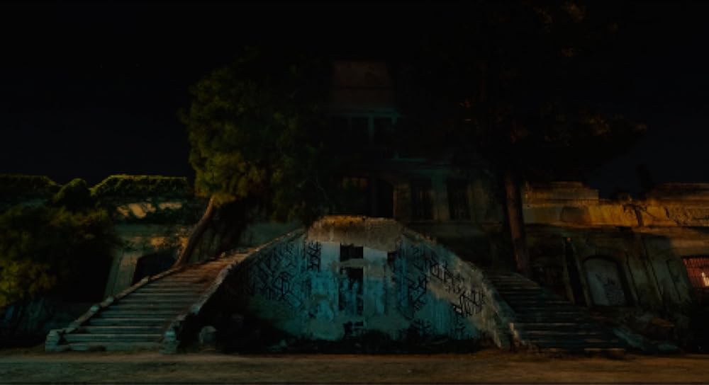 クライムズ・オブ・ザ・フューチャーの画像