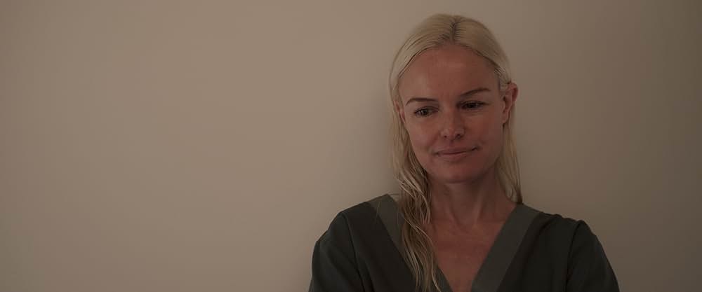 The Immaculate Room（原題）の画像