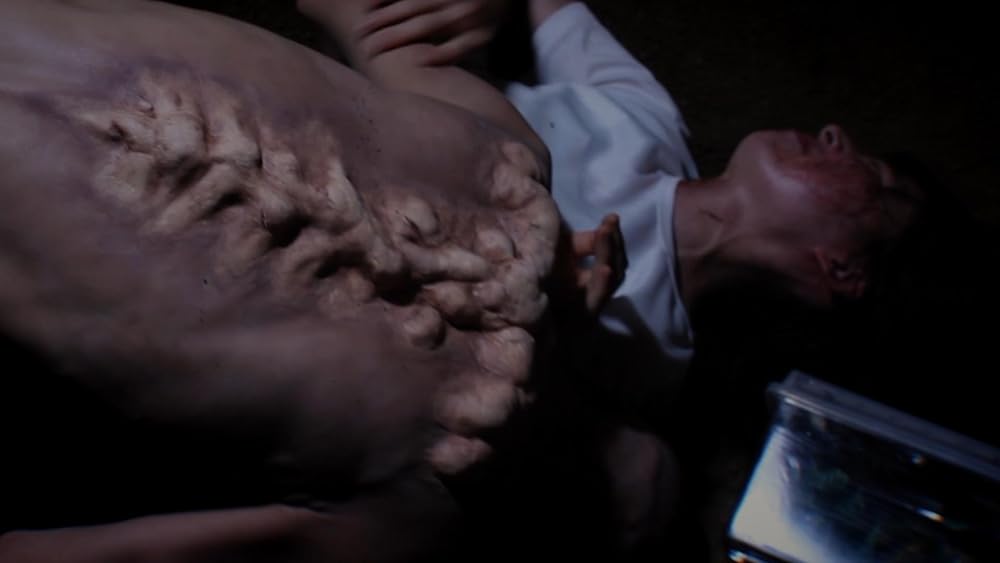 夏バテ女の画像