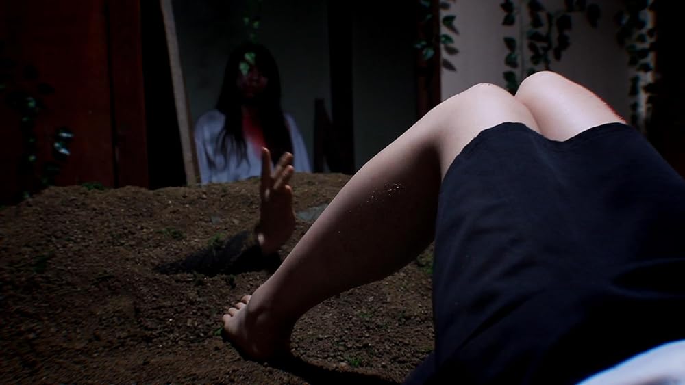 夏バテ女の画像