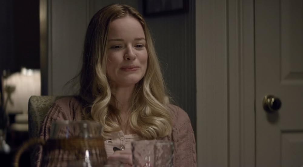 ガール・イン・ザ・ベースメントの画像