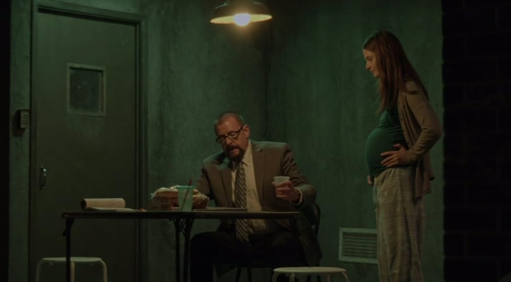 ガール・イン・ザ・ベースメントの画像