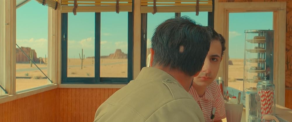「アステロイド・シティ」ジェイソン・シュワルツマン & ジェイク・ライアンの画像