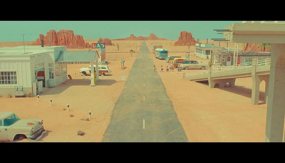 アステロイド・シティの画像