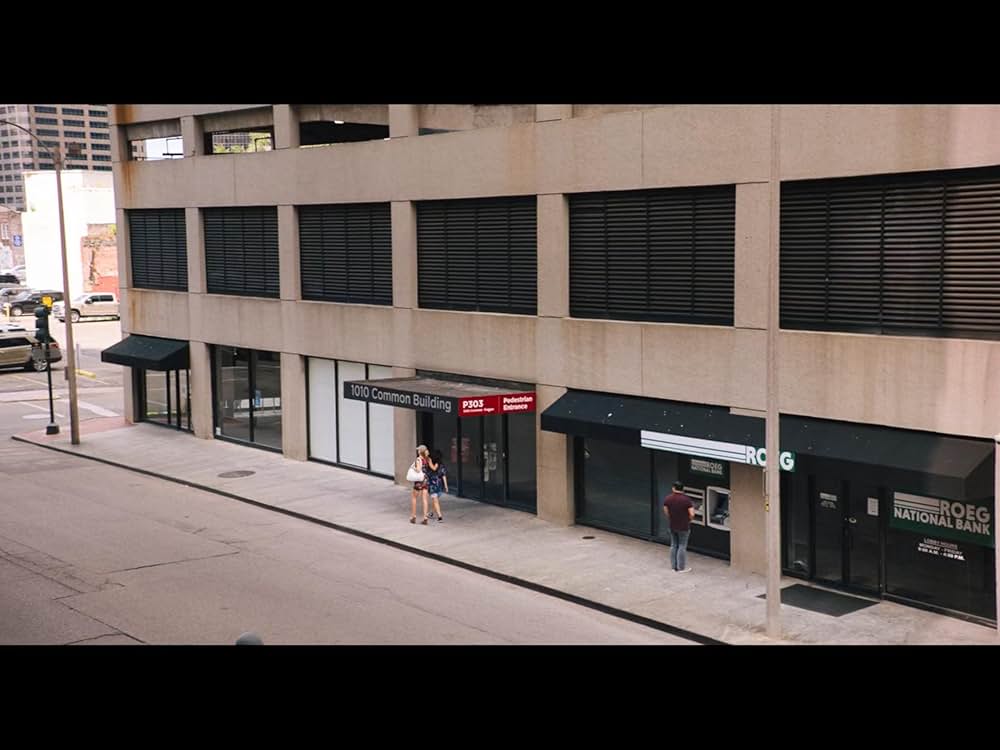 モナ・リザ アンド ザ ブラッドムーンの画像