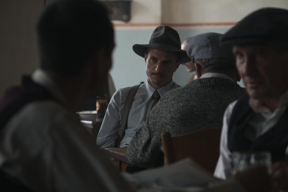 アウシュヴィッツの生還者の画像